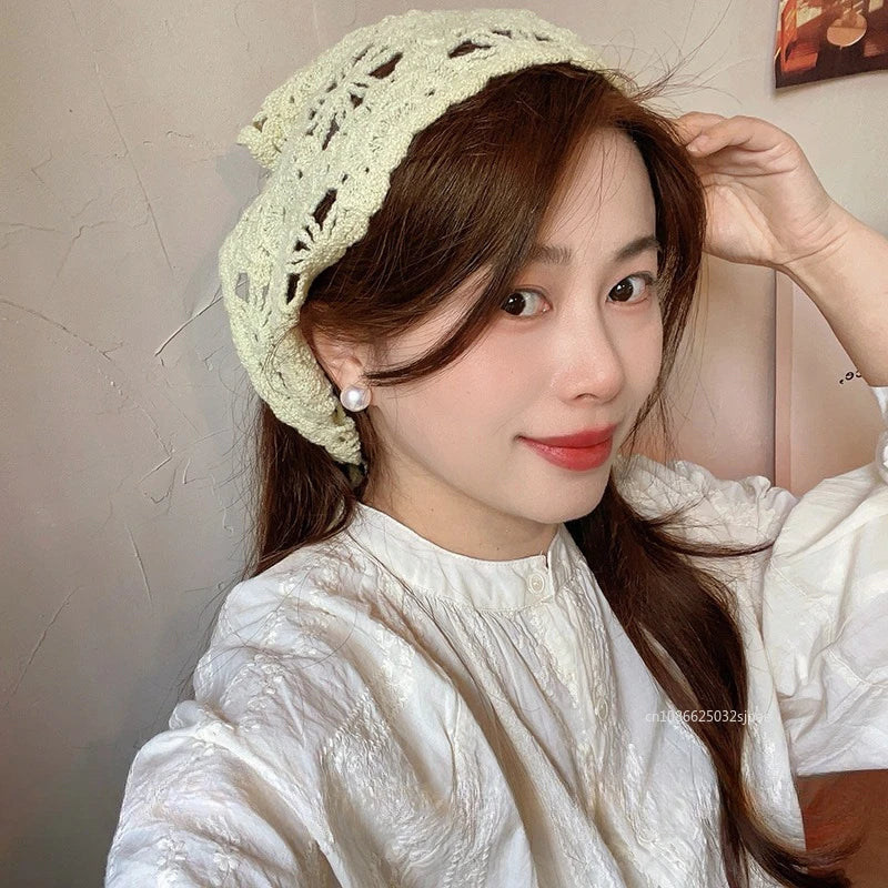 Fashion Knitted Headscarf Hat French Vintage Flower Triangle Headscarf Hat Handmade Crochet Headband Retro Flower Headscarf