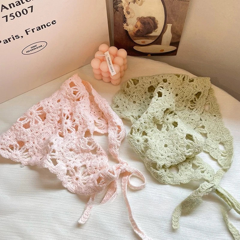 Fashion Knitted Headscarf Hat French Vintage Flower Triangle Headscarf Hat Handmade Crochet Headband Retro Flower Headscarf