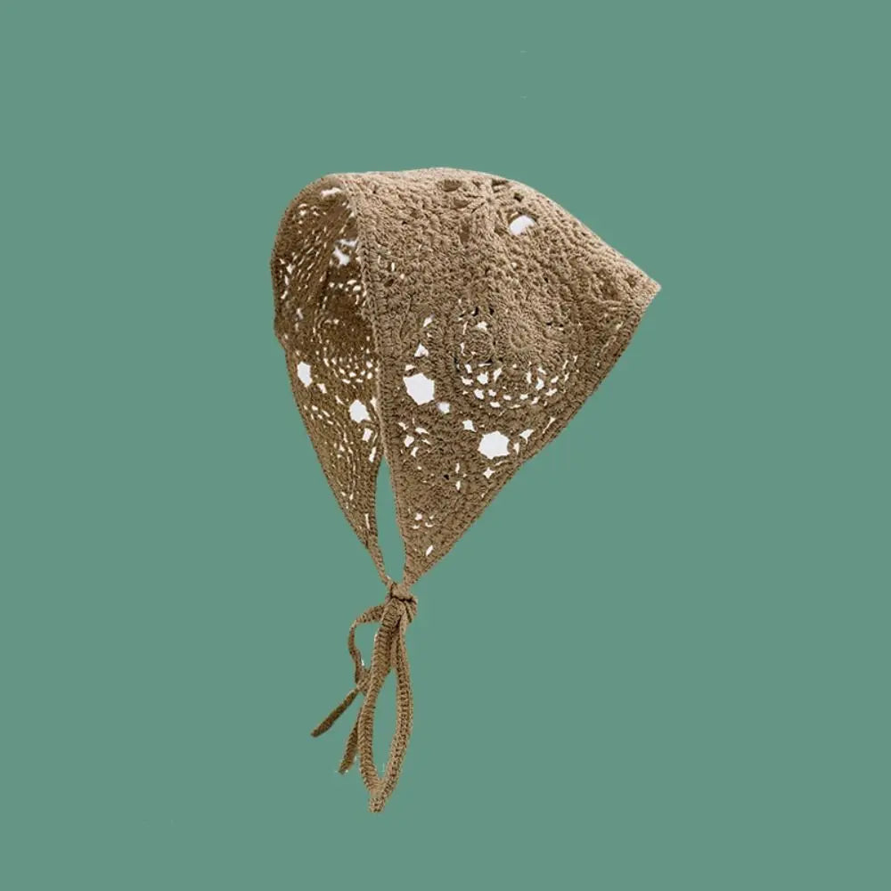 Retro Knitted Triangle Headband Crochet French Pastoral Style Girl Flower Headscarf Handmade Hollow Beach Vacation Headkerchief