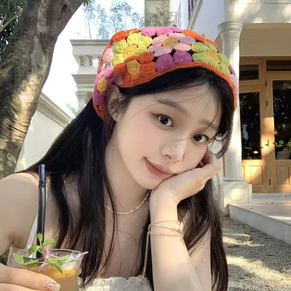 Retro Knitted Triangle Headband Crochet French Pastoral Style Girl Flower Headscarf Handmade Hollow Beach Vacation Headkerchief